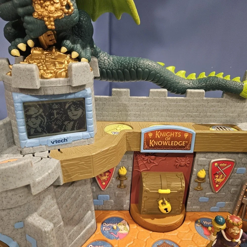 Vtech Knights Of Knowledge Learning Adventures Vintage HTF complete And Working‎